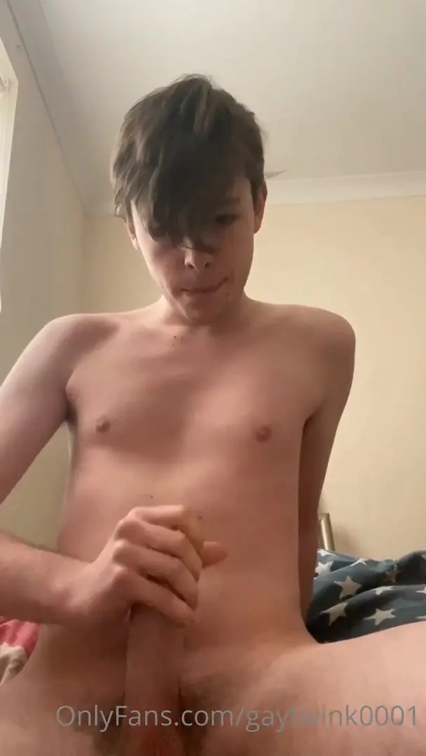 gaytwink0001 is jerking his cock, bending over and showing you his ass